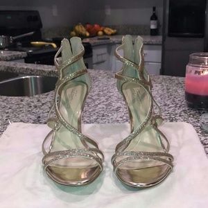 Vince Camuto Gold Im-ranee Formal Shoes